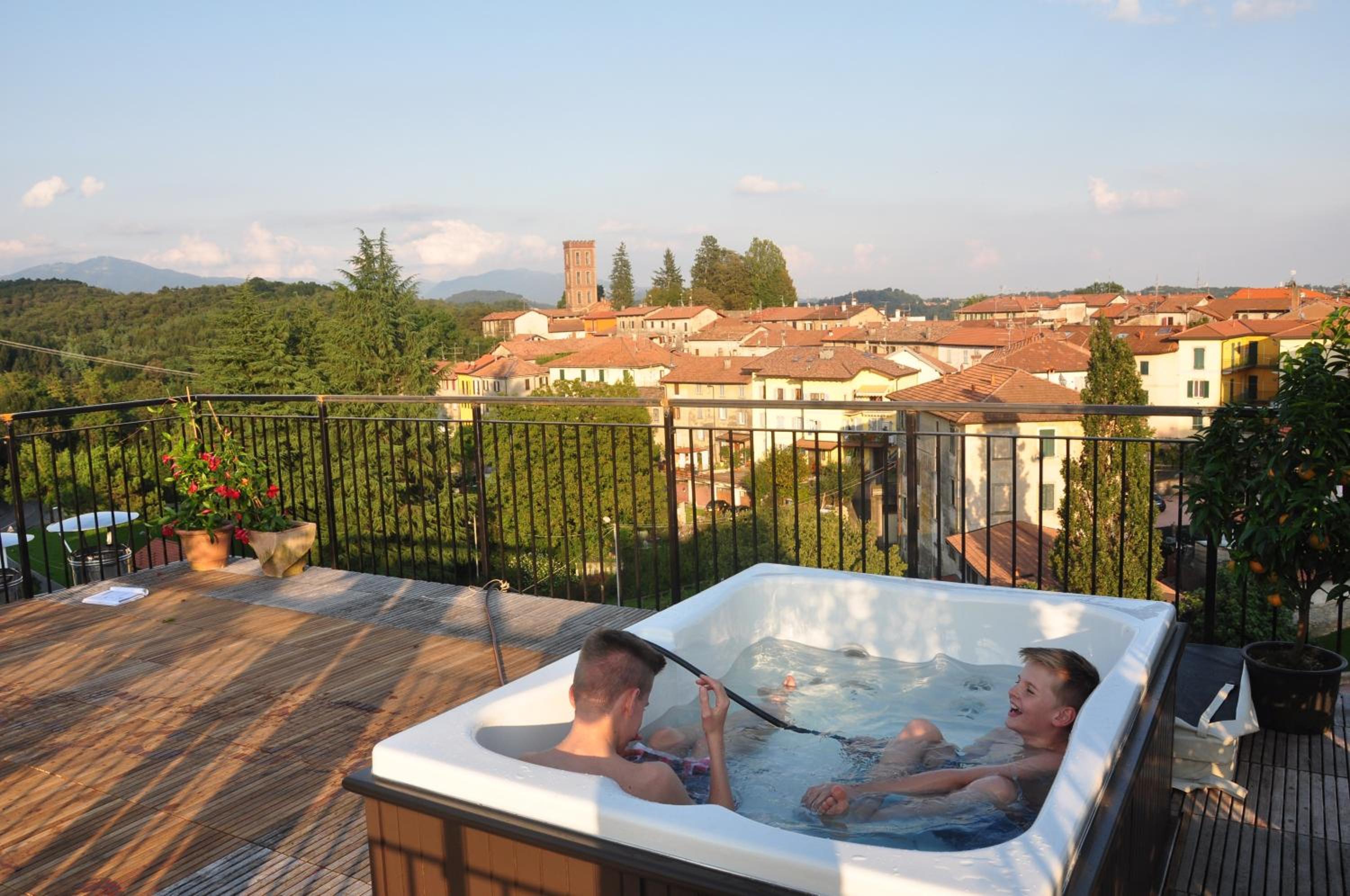 Albergo Ristorante la Madonnina 36/57