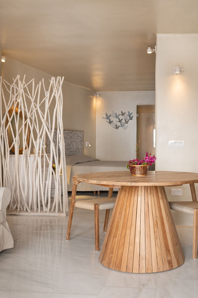 Armeni Luxury Villas 30/50