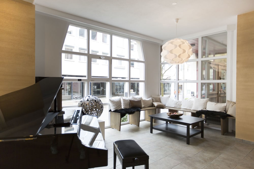 Drexel Apos S Parkhotel 46/64