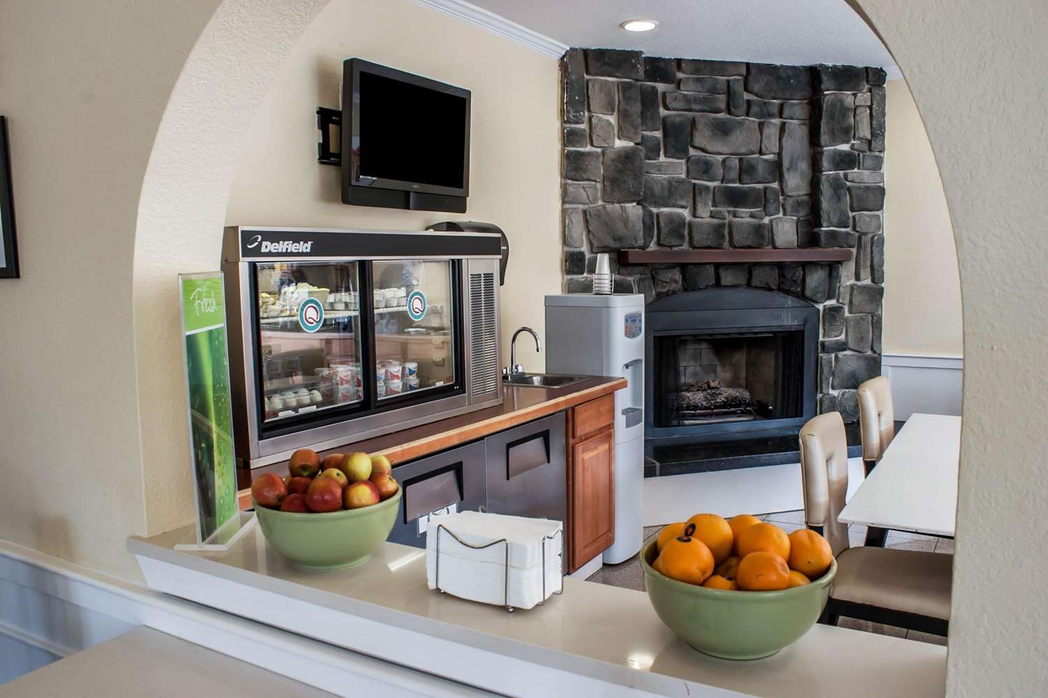 Quality Inn & Suites Fife Seattle WA 9/16