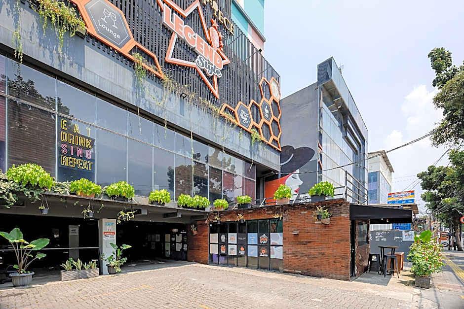 Sans Hotel Roxy Jakarta 55/60