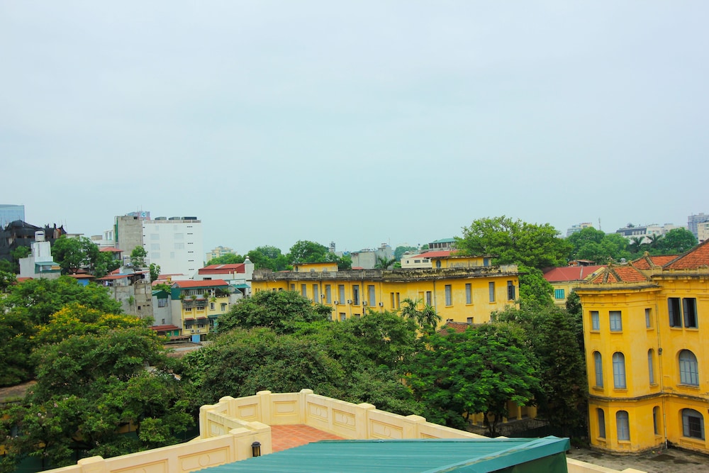 surroundings