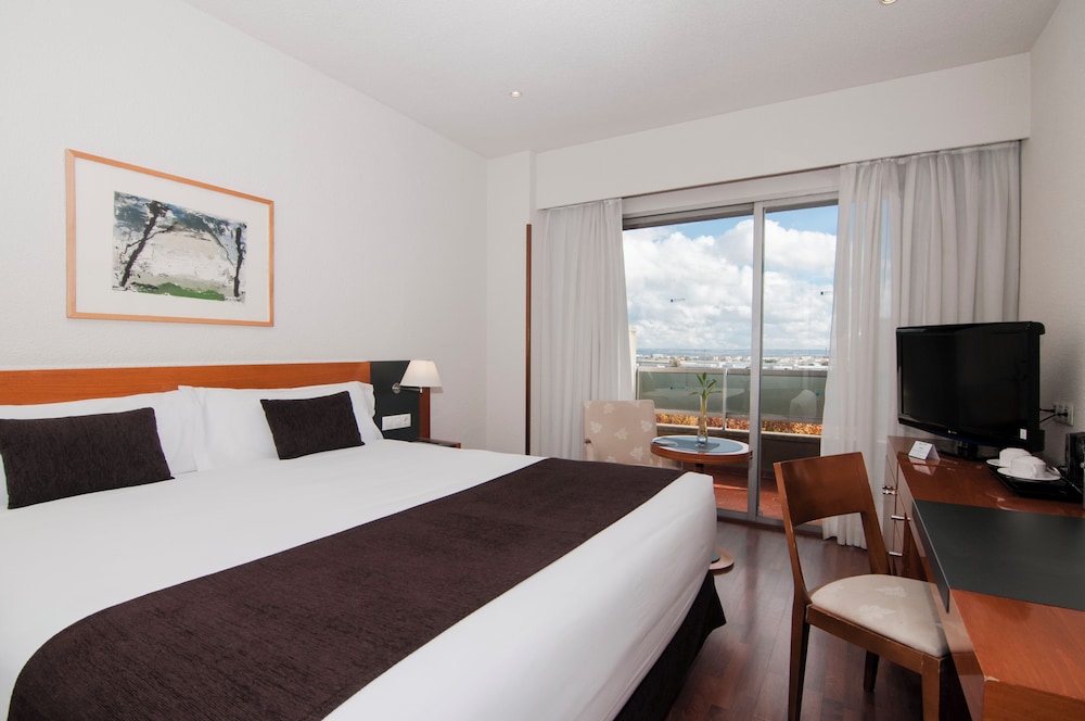 Senator Barajas Hotel 17/65