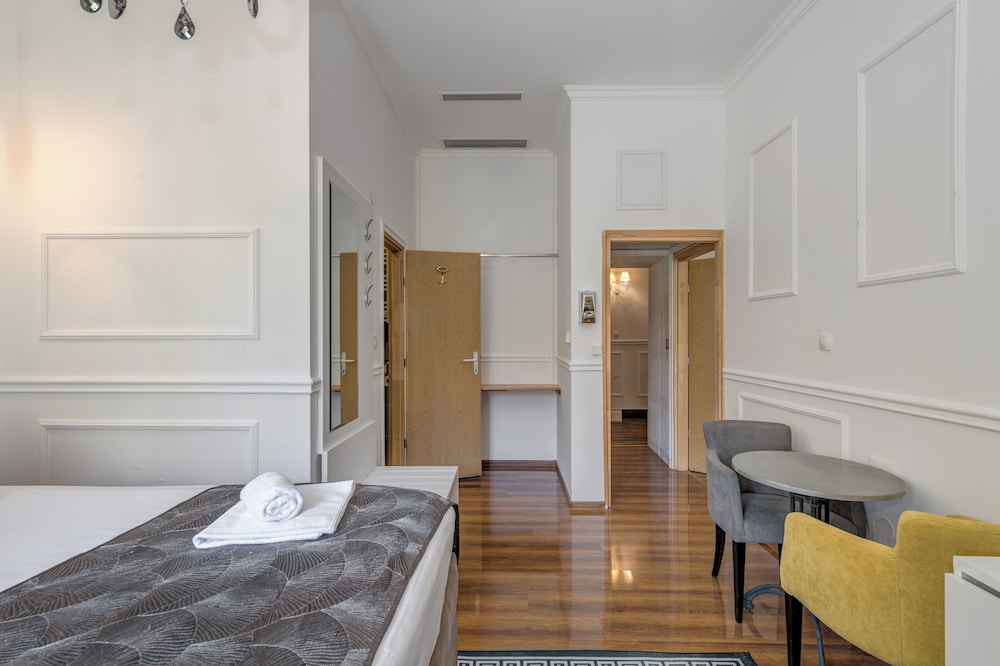 Silver Gate Rooms Dioklecijan Palace 14/42