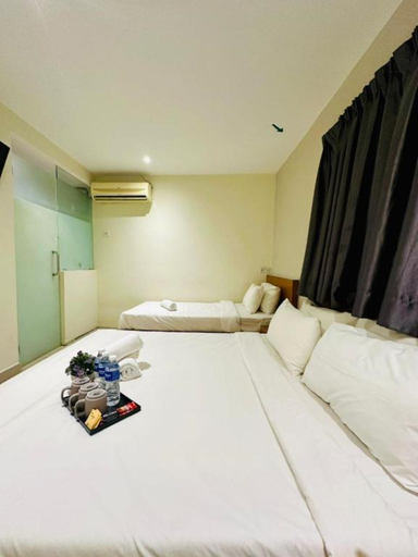 Swing & Pillows at Kajang Selangor 1/10