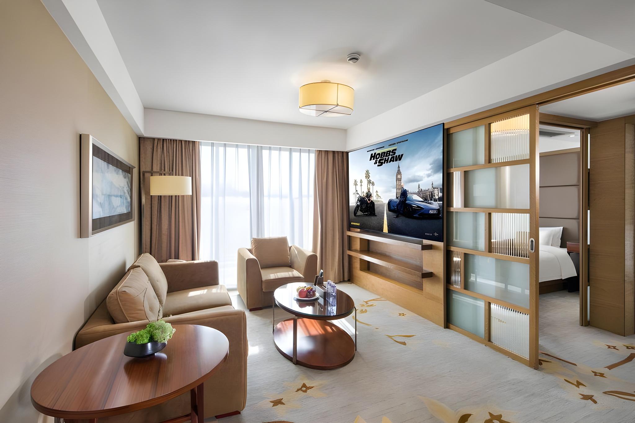 2 Bedrooms, Feature, Executive, Suite