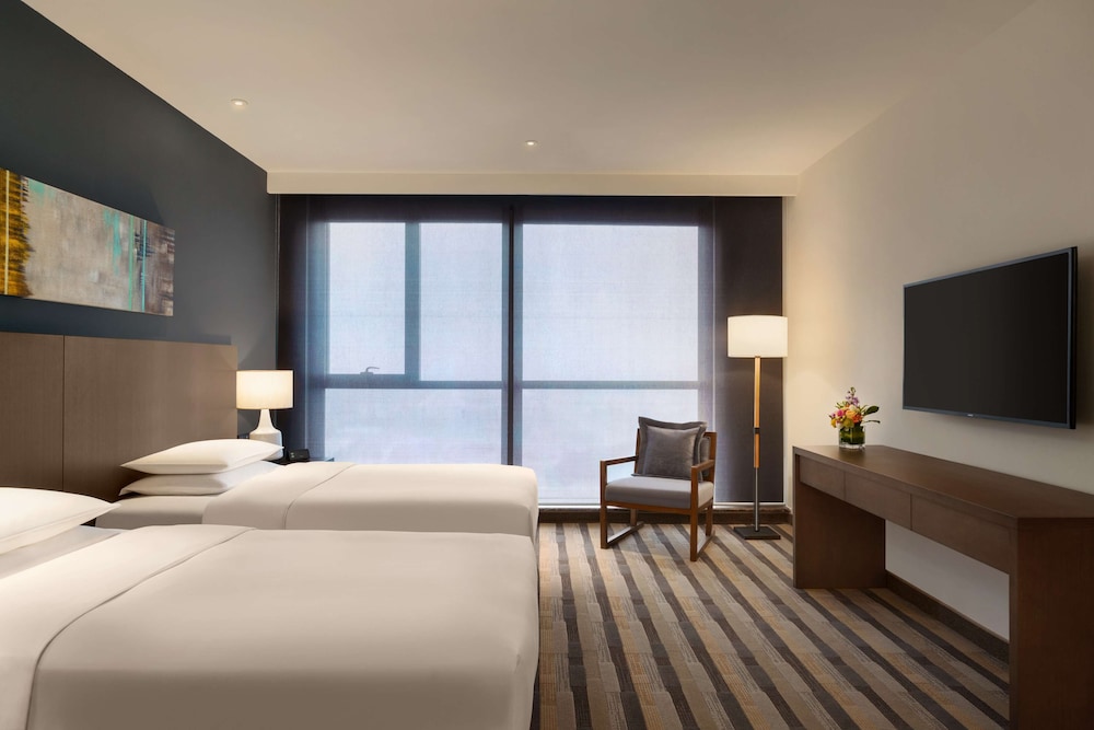 Hyatt House Shanghai New Hongqiao 6/22
