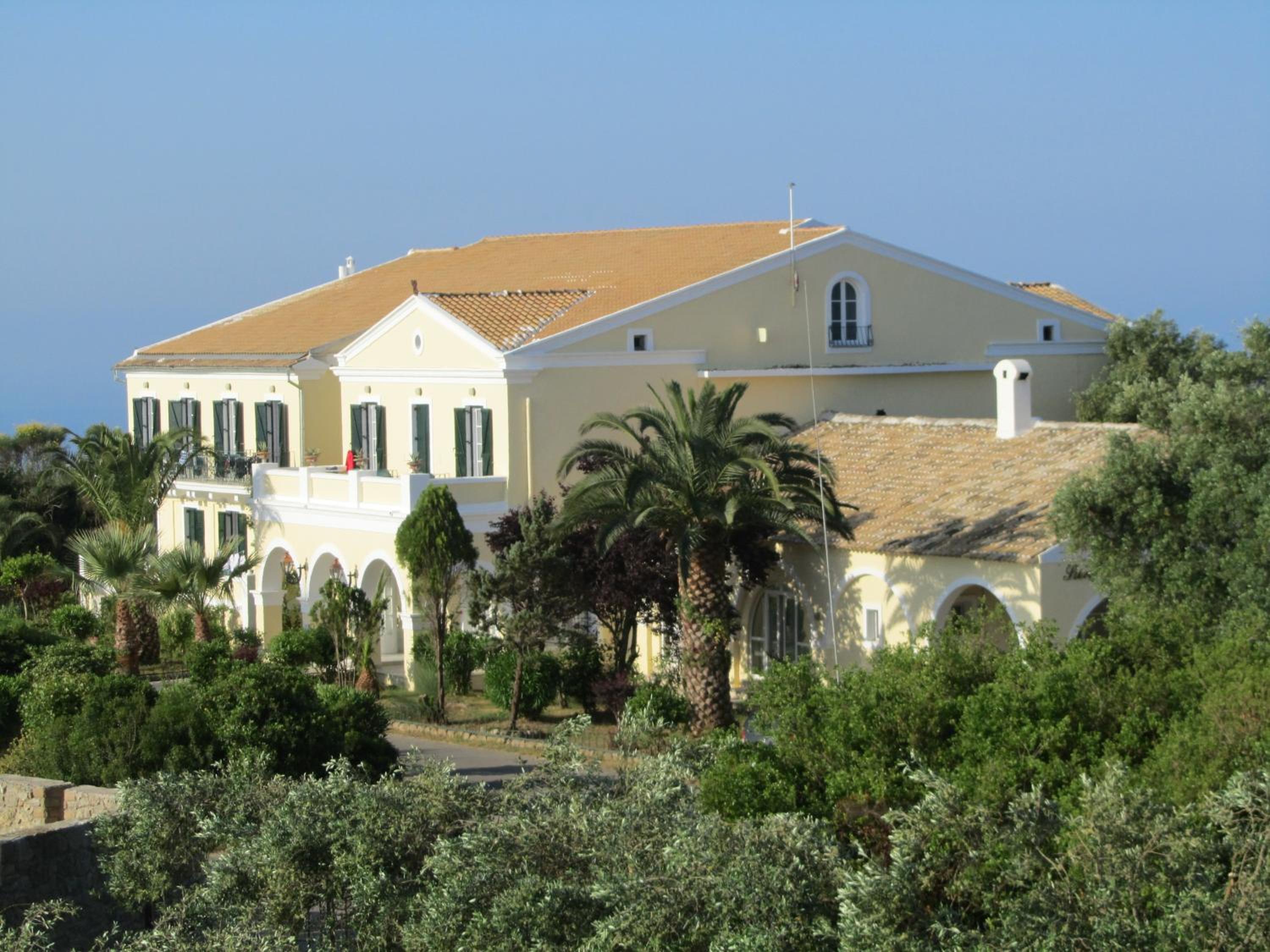Levant Hotel 32/33