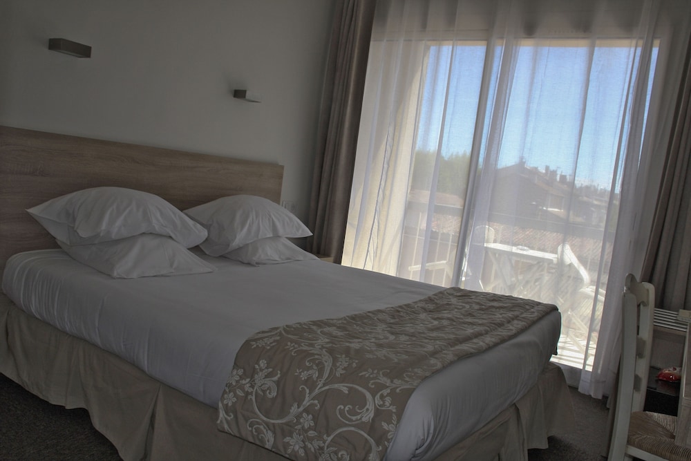 Hotel Le Concorde 12/61