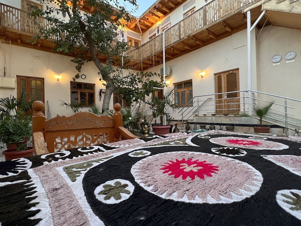 Hotel Old Bukhara 23/50