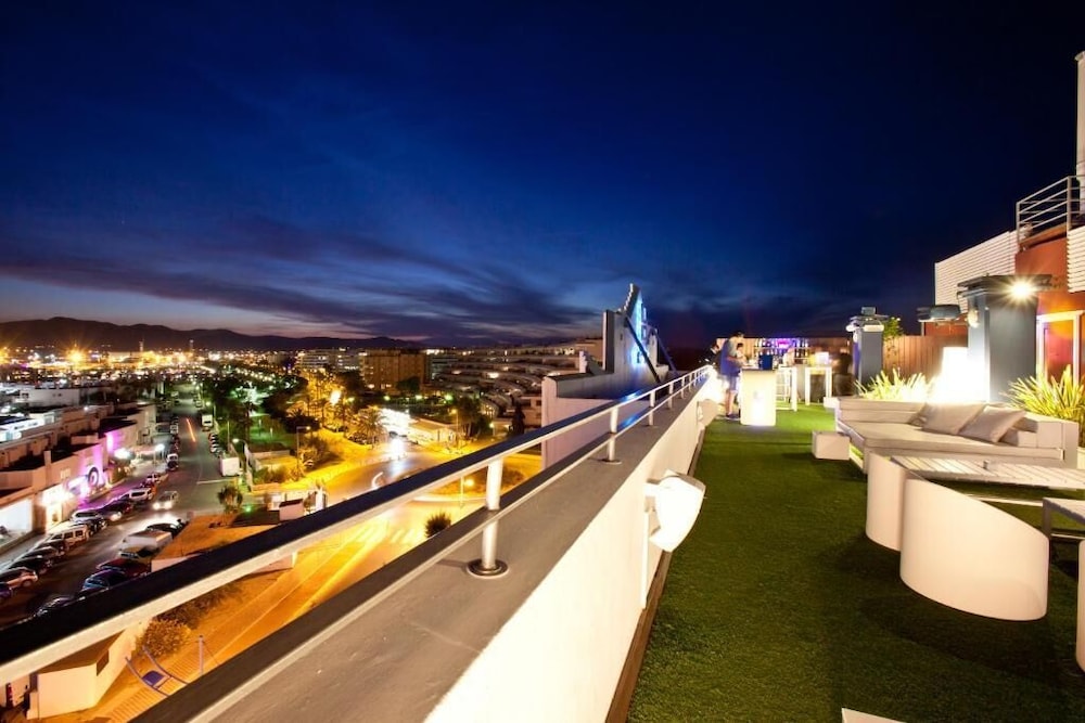 Ocean Drive Ibiza 45/50