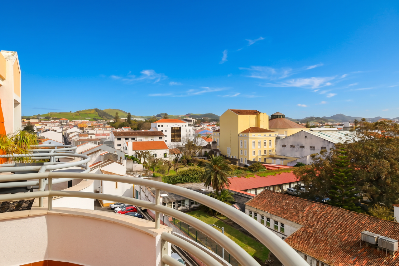 Hotel Ponta Delgada 118/122