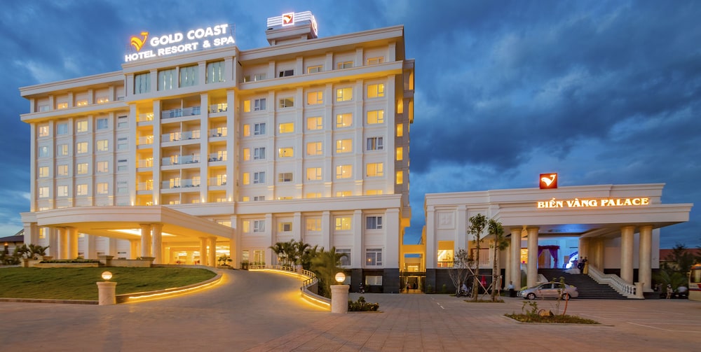 Gold Coast Hotel Resort & Spa 5/50