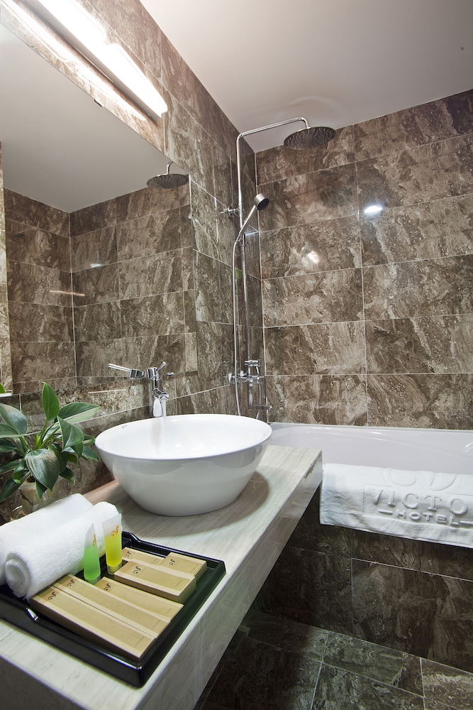 Victor Hotel Cau Giay 16/16