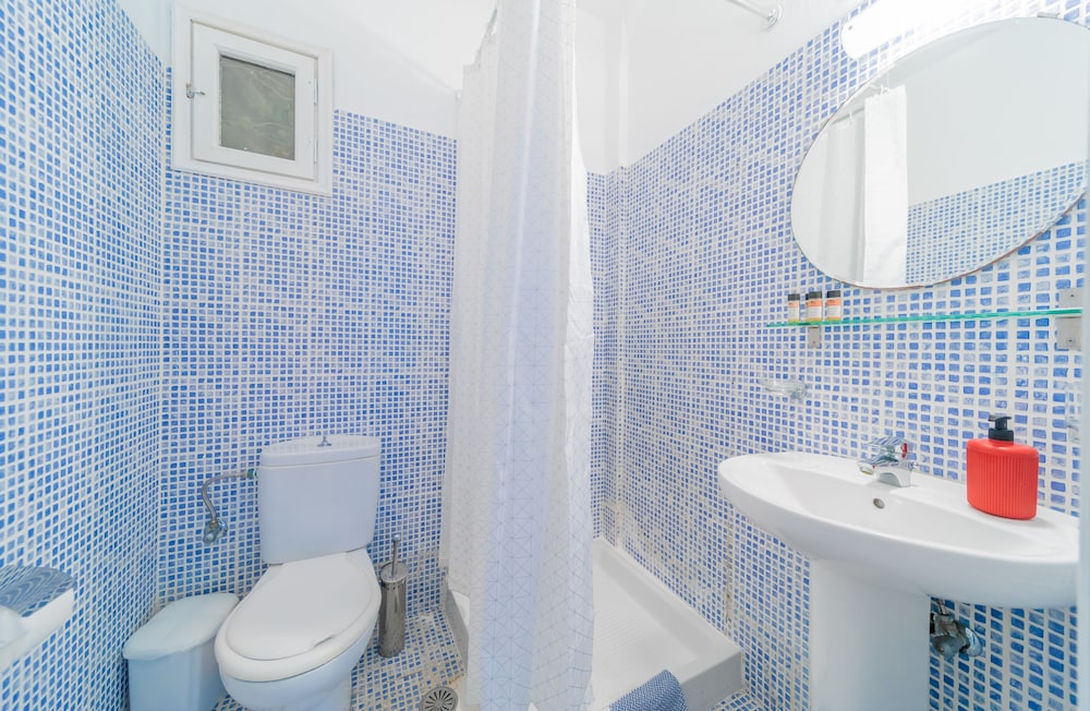 Antonina Hotel Apartments 44/50