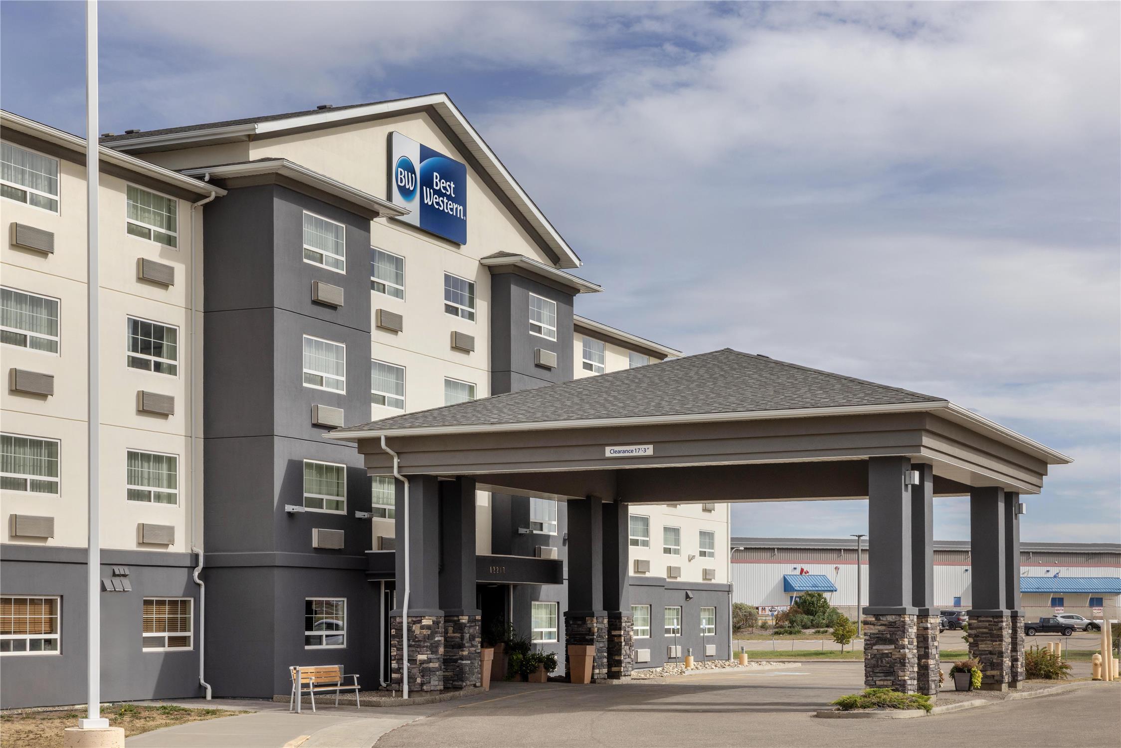 Best Western Dawson Creek 3/20
