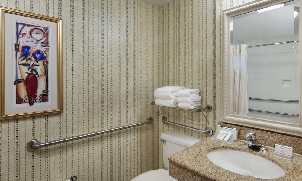Hilton Garden Inn Charlotte - Uptown 20/58