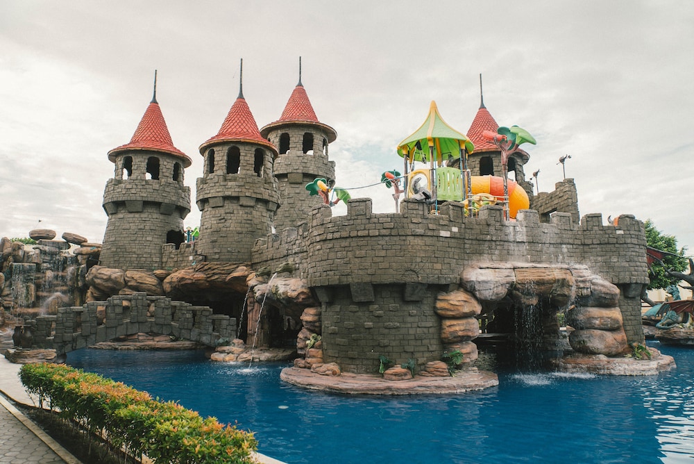 Cebu Westown Lagoon - South Wing 7/57