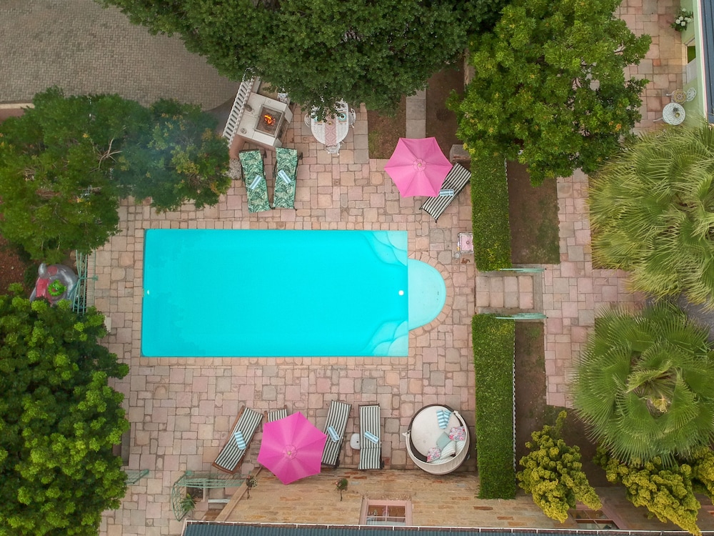Betty's Boutique Hotel 37/50