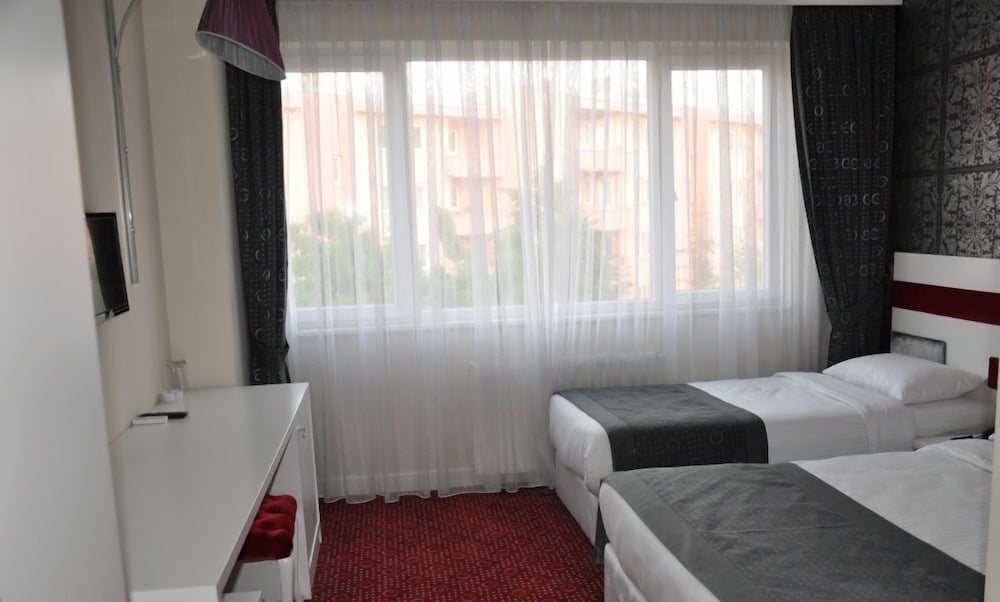 Kadhirga Hotel 7/32