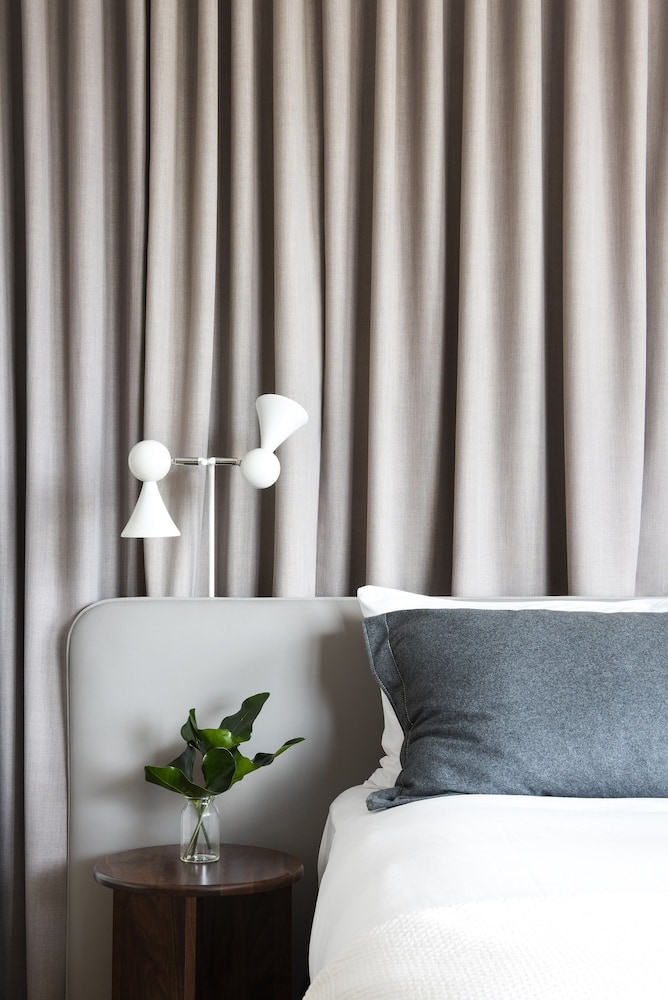 Hotel Indigo Sydney Potts Point 55/60