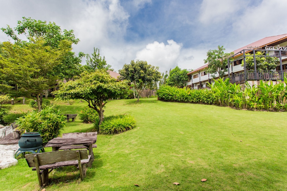 Starwell Garden Home Resort 32/42