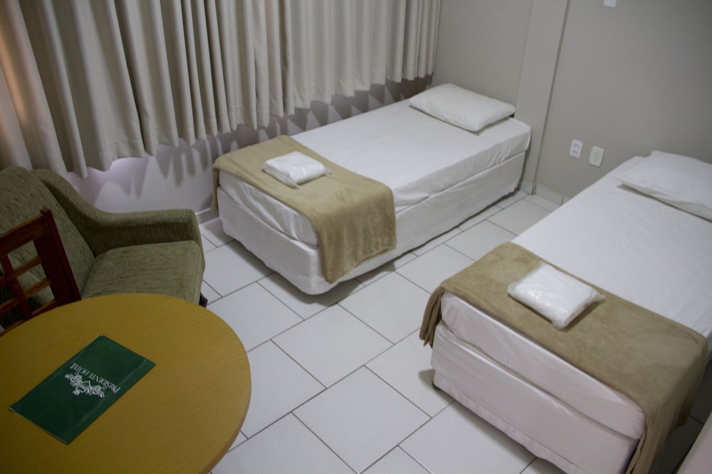 Presidente Hotel 18/38