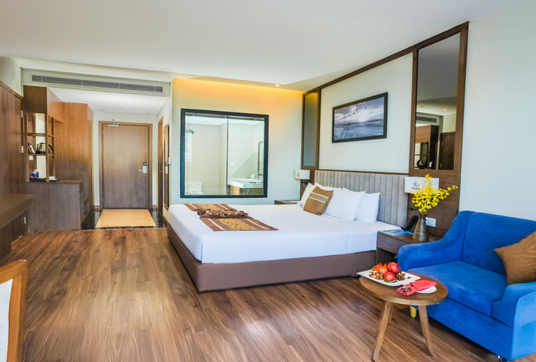Connecting, Family, Sea View