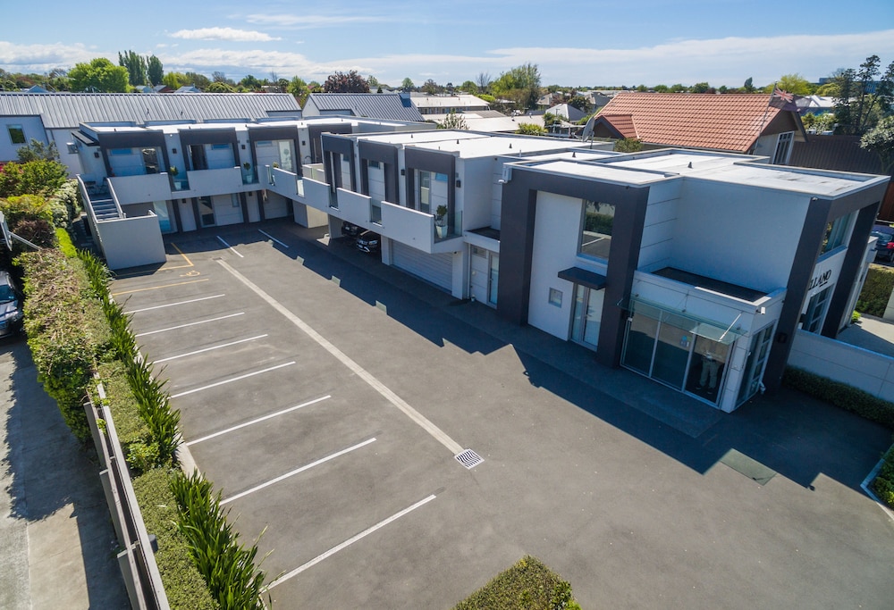 Bellano Motel Suites 31/33