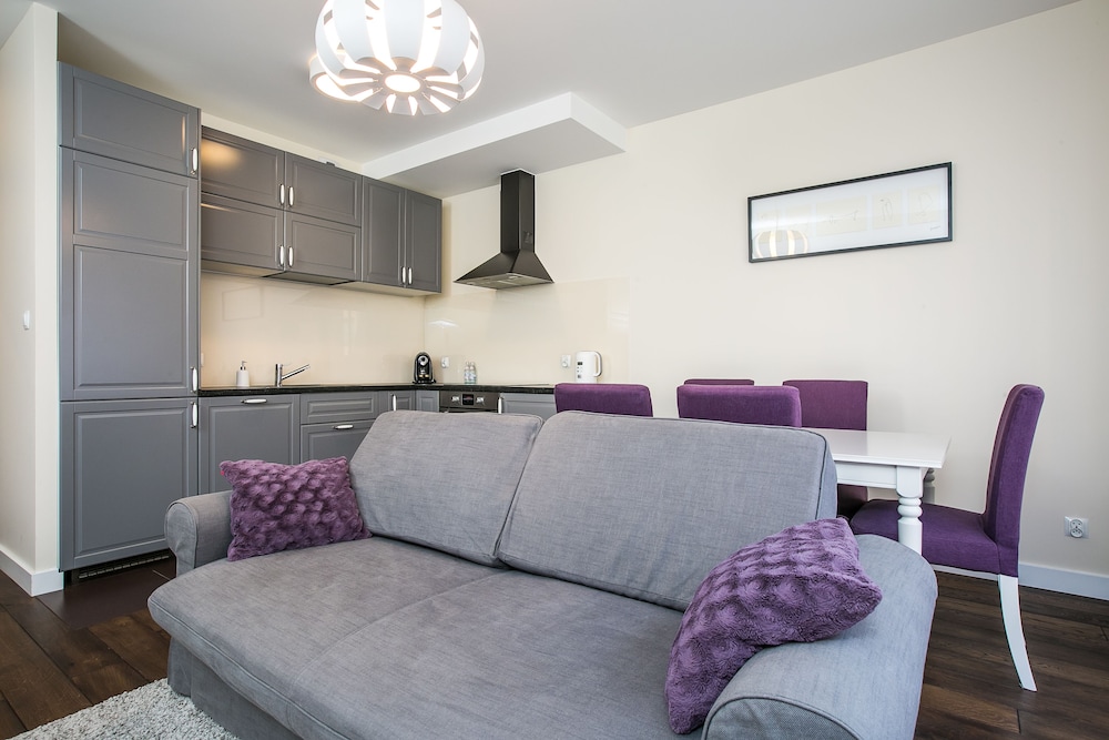 Exclusive Apartments 27/50