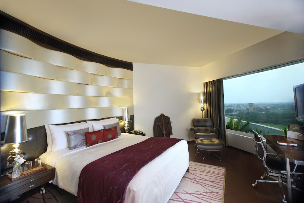 Fortune Select SG Highway, Ahmedabad - Member ITC Hotels Group 11/39