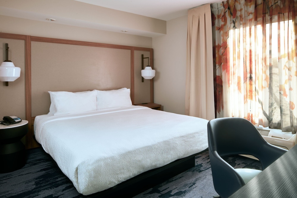 Fairfield Inn And Suites San Bernardino 18/47