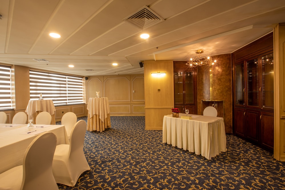 Bristol Hotel Amman 22/50