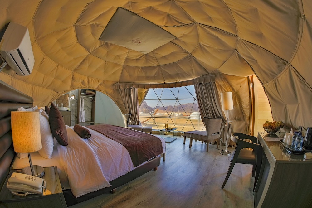 Wadi Rum UFO Luxotel 10/45