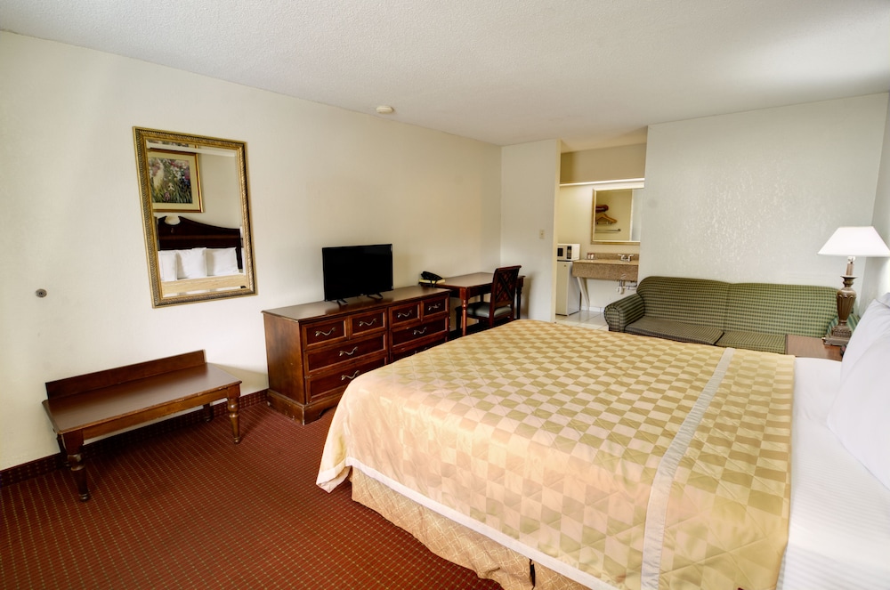Key West Inn 14/25