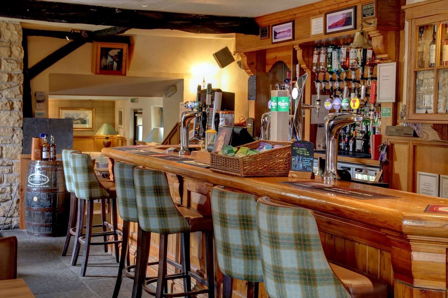 Winnock Hotel 38/54