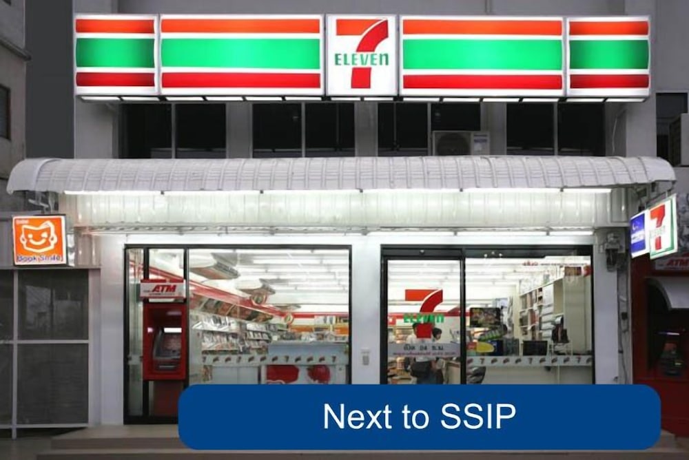 SSIP Boutique Dhevej Bangkok 1/50