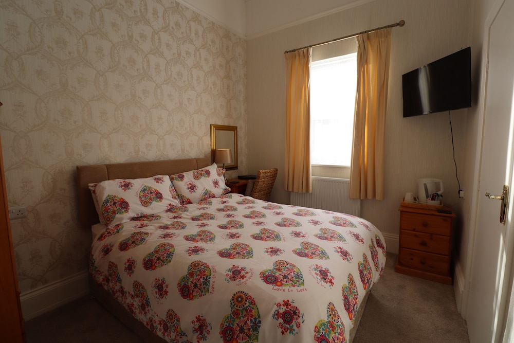 Raincliffe Hotel 15/50