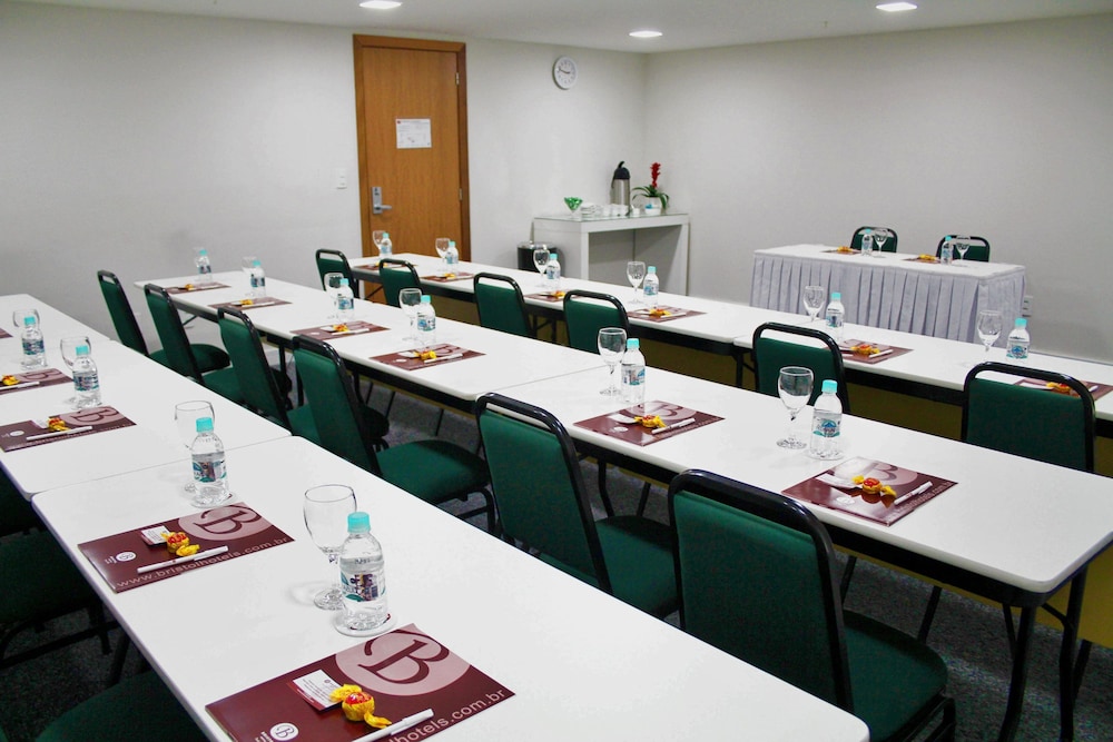 Alameda Vitoria Hotel 23/34