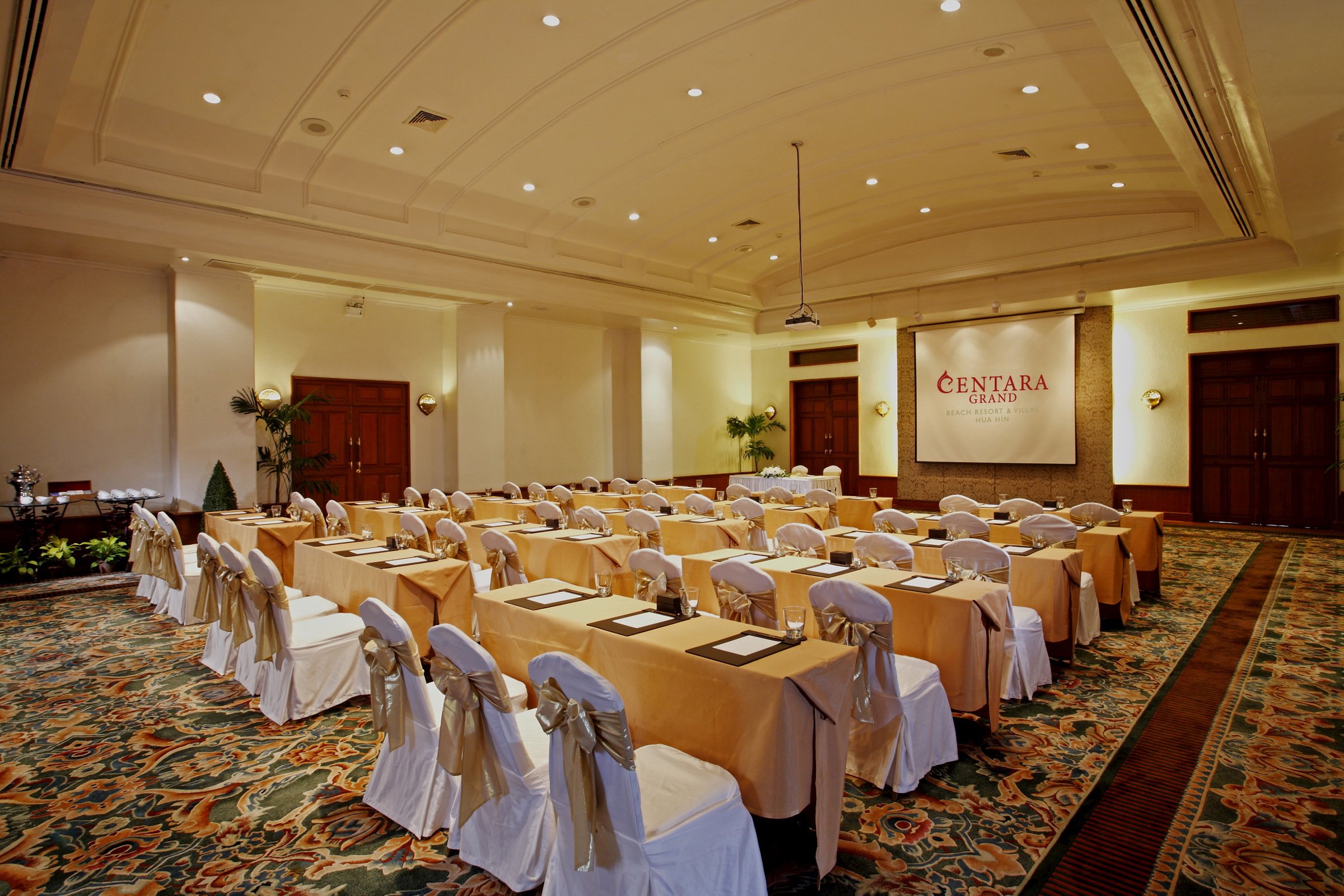 Centara Grand Beach Resort Hua Hin 68/81