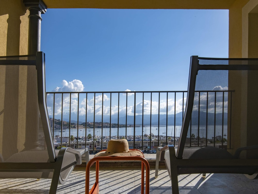 ibis Styles Ajaccio Napoleon 47/65