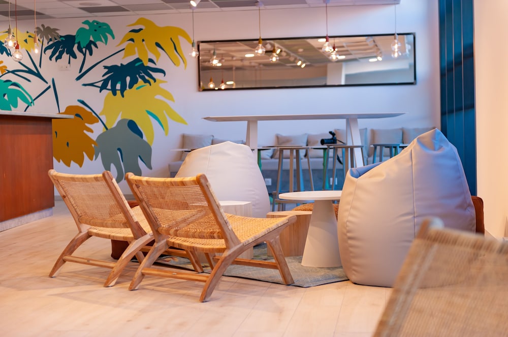 Apparthotel Privilodges Toulon Centre Gare 26/47
