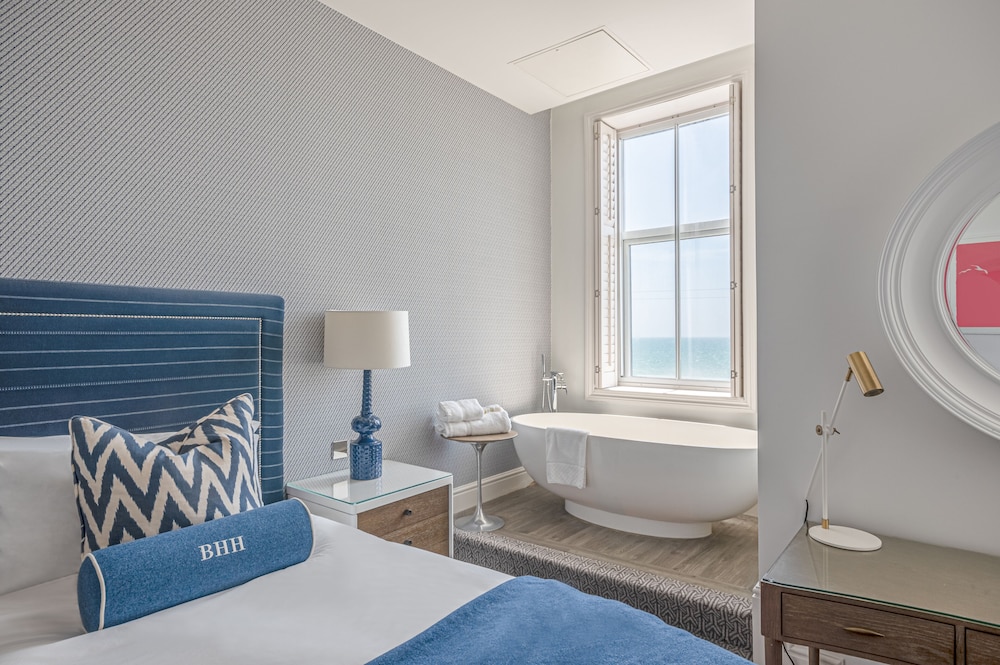 Brighton Harbour Hotel & Spa 71/72