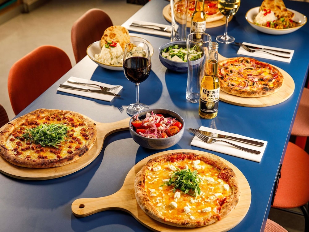 ibis budget Manchester Airport 38/48