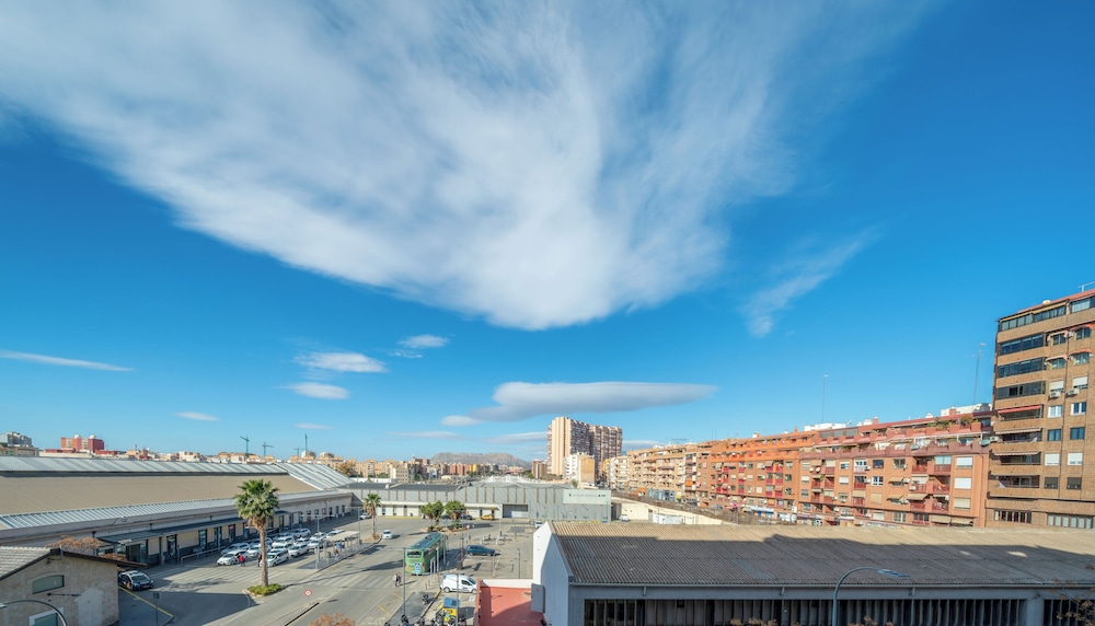 Hotel La City Estacion 64/66