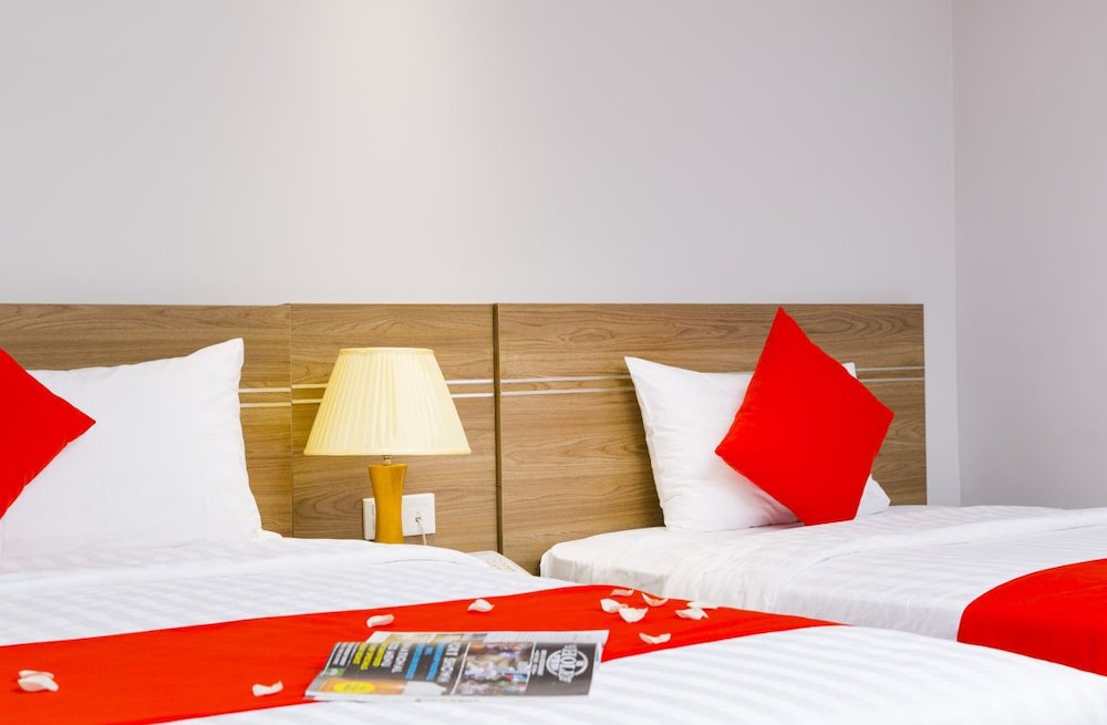 Maple Leaf Hotel & Apartment 21/75