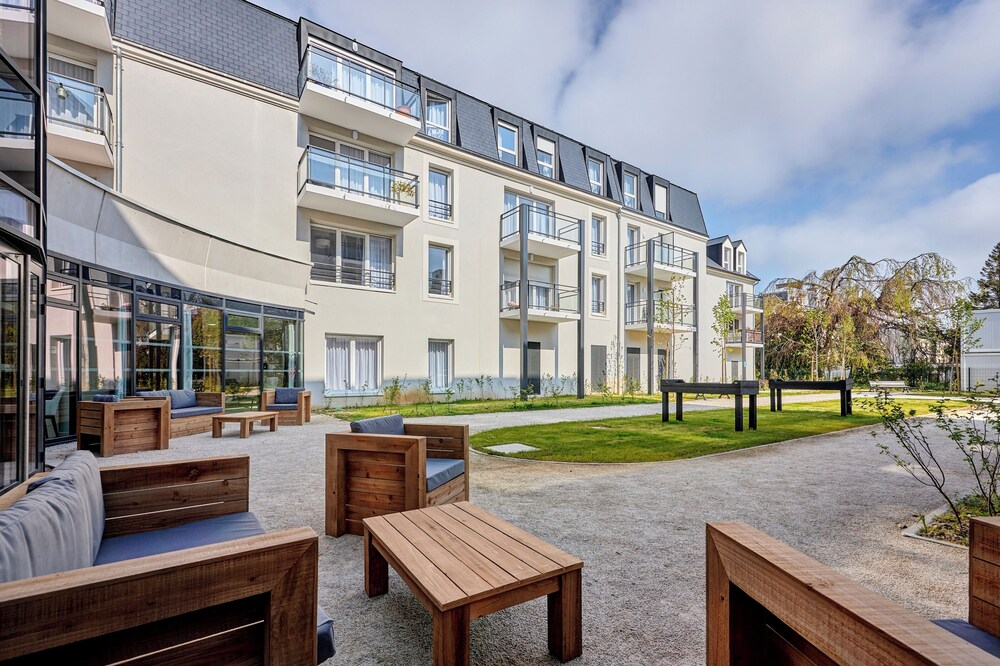 Quality Aparthotel Cherbourg 33/50