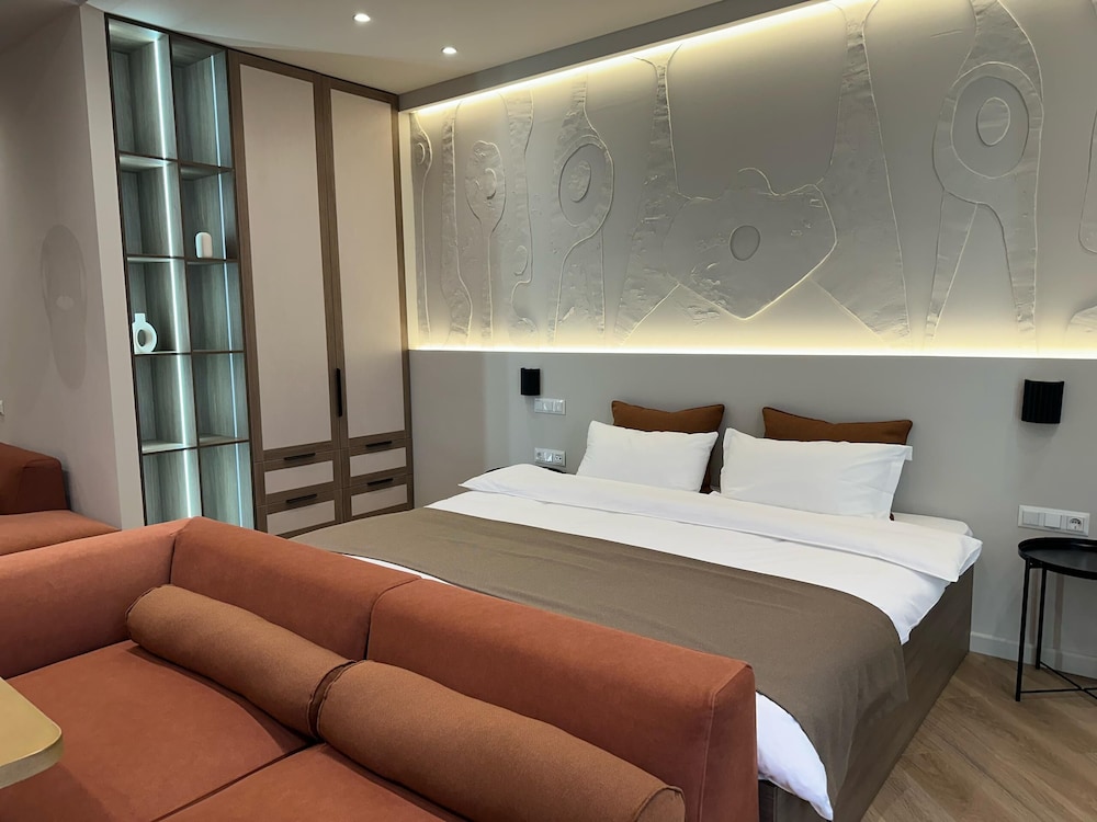 Design, Studio, Suite, King Bed, Sofa
