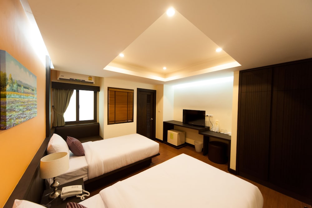 STANDARD, TWIN BEDS