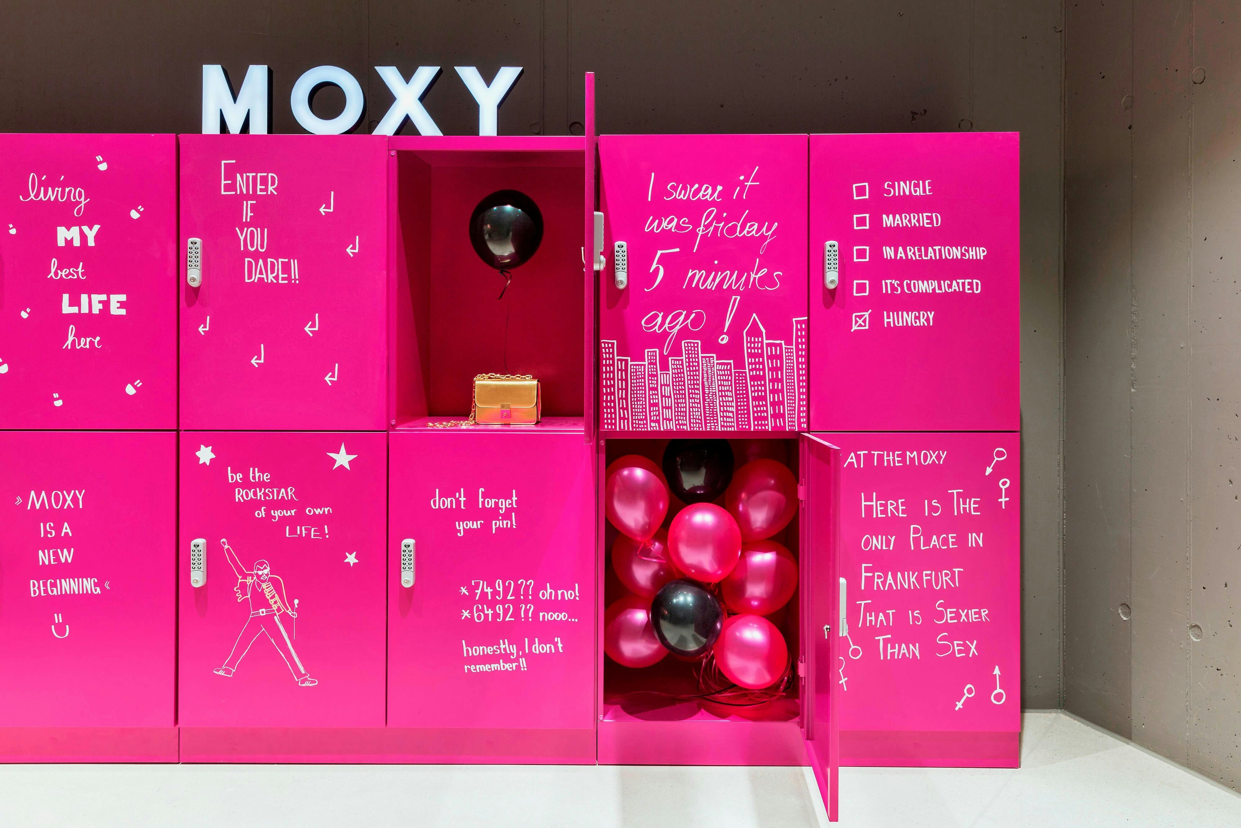 MOXY FRANKFURT CITY CENTER 14/45